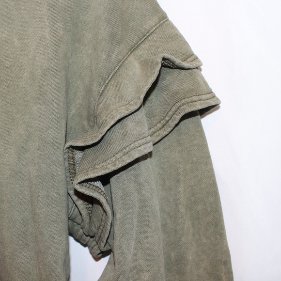 𝅺7 For All Mankind Cropped Sweater - Picture 5 of 6